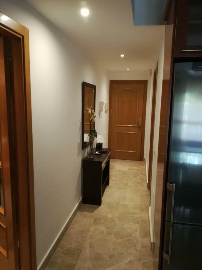 Apartamento En La Carihuela توريمولينوس المظهر الخارجي الصورة