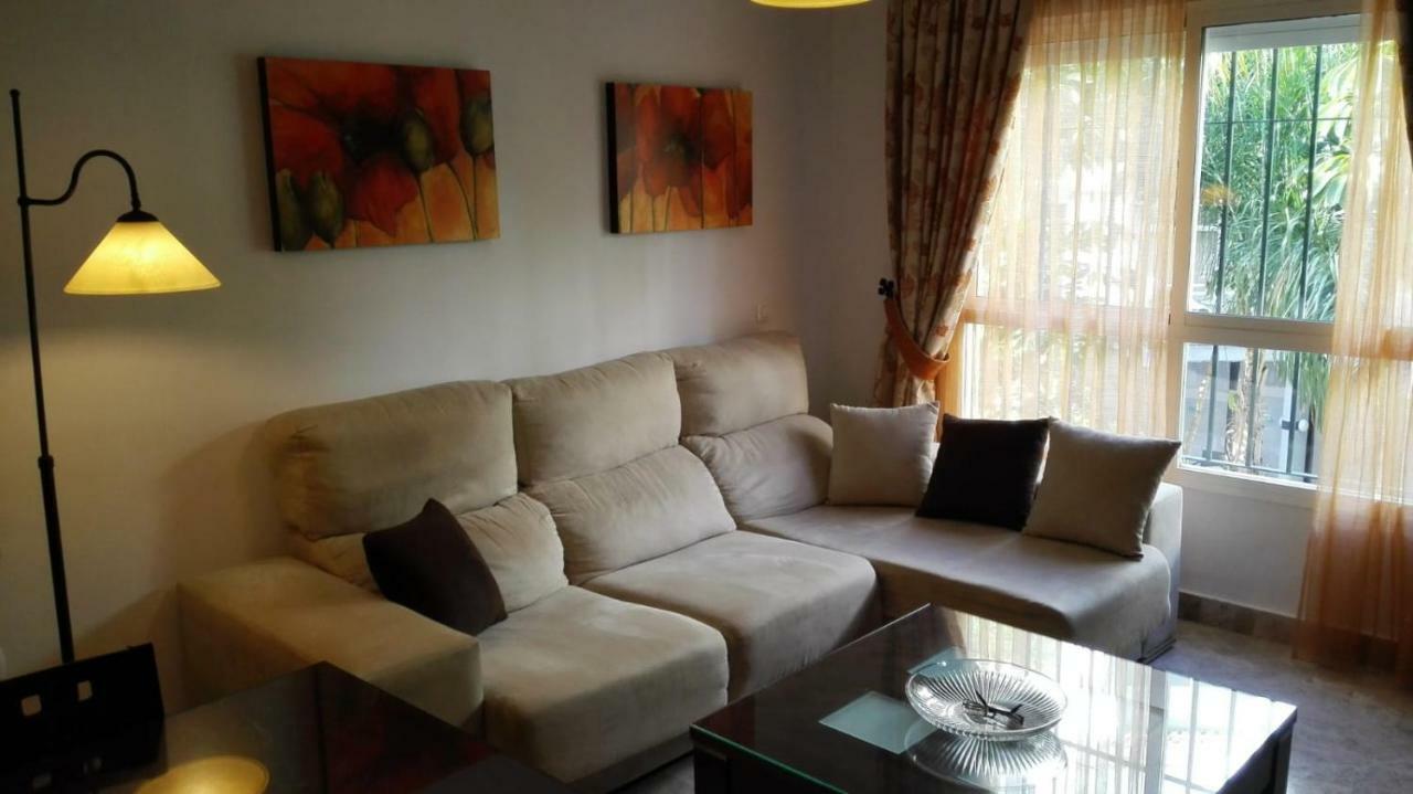 Apartamento En La Carihuela توريمولينوس المظهر الخارجي الصورة